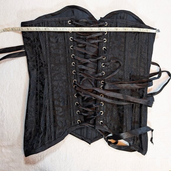 Black Rose and Dragon Brocade boned and laced corset size M-L - Picture 6 of 9
